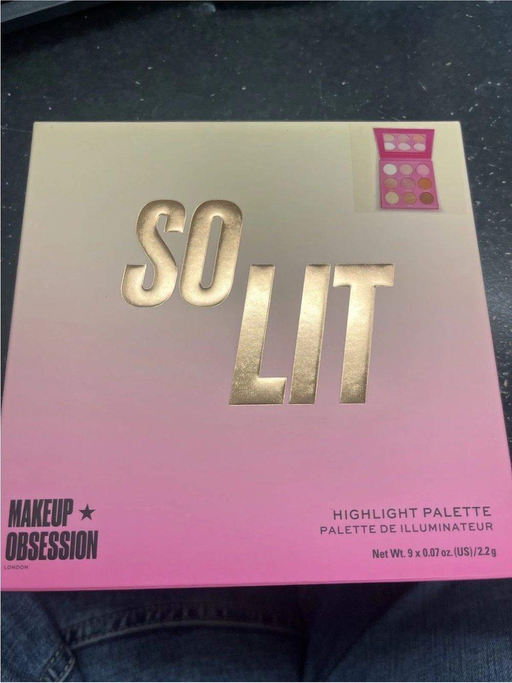 Makeup Revolution So Lit Highlight Palette - Pink & Gold Packaging